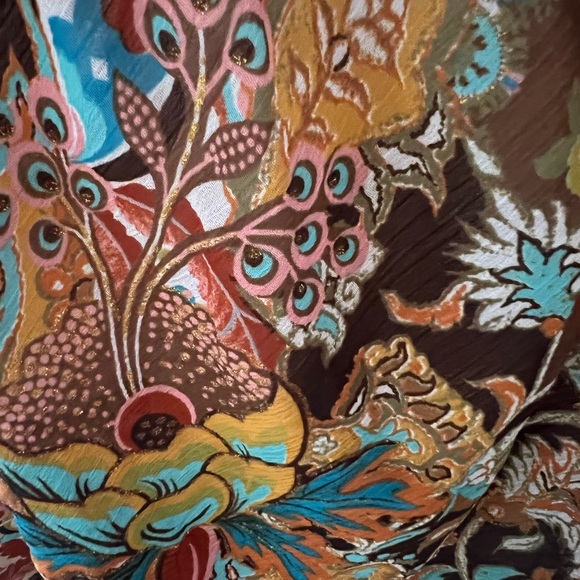 Floral/Paisley Lace Trim Camisole Top - Picture 4 of 6